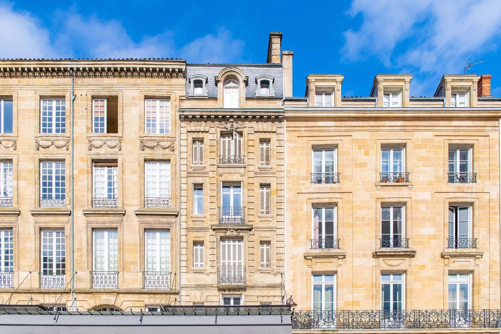 Façades en pierre à Bordeaux